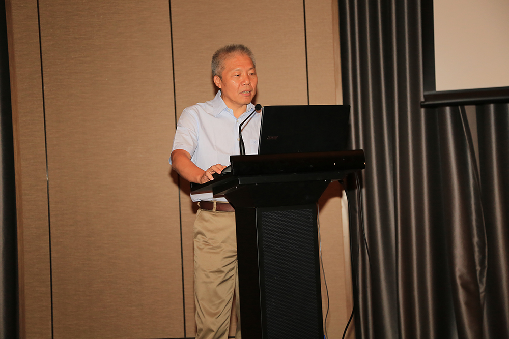 中国铁路总公司副总工程师赵国堂报告题目:高寒地区高速铁路路基冻胀